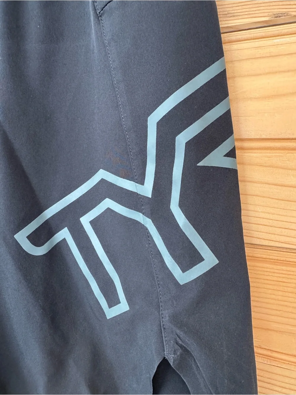 TYR | Men’s Performance Athletic Shorts | Black | Size Medium | Zip Pocket